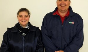 Twee verlaat Build-It na jare